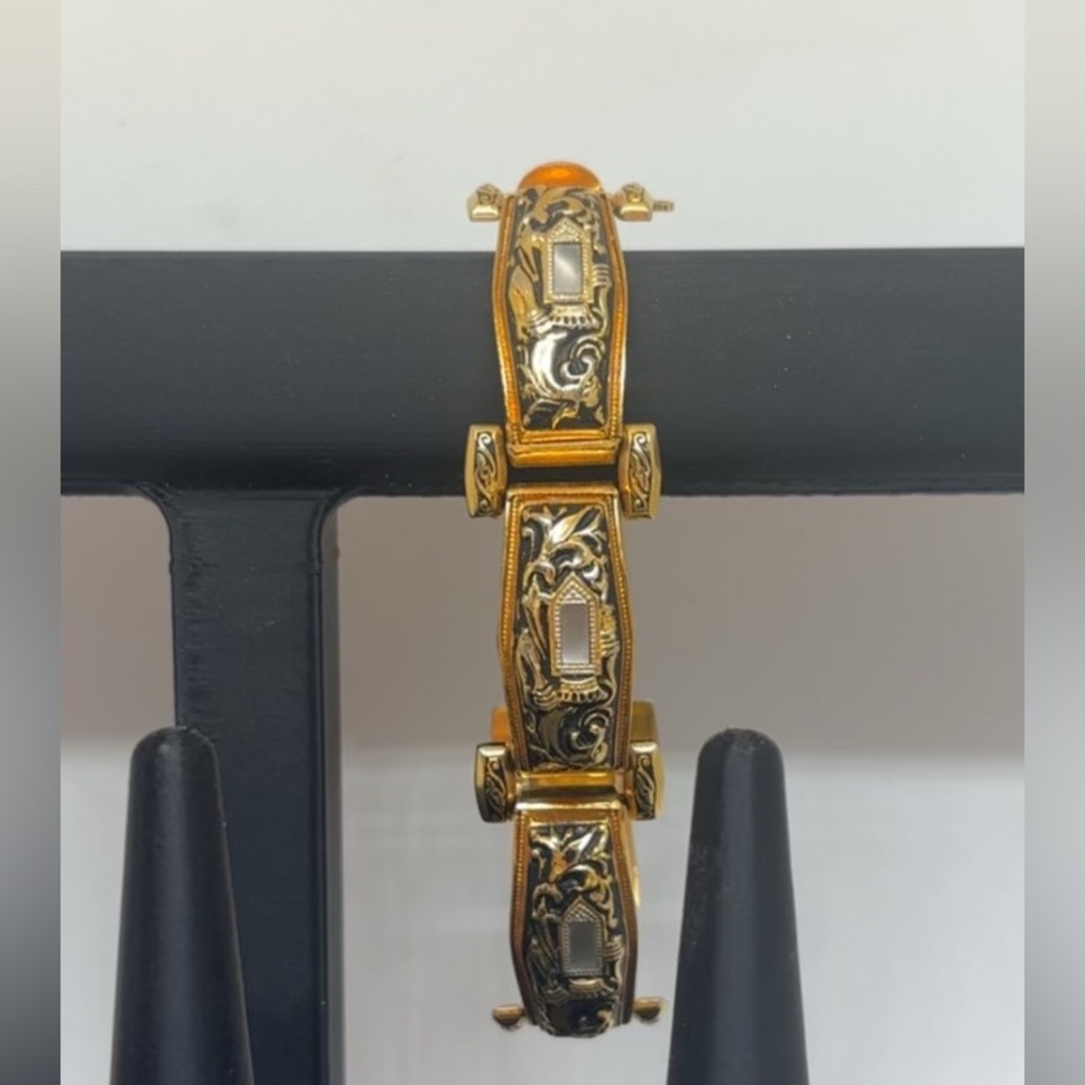 Damascene Gold Clasp Bracelet with Ornate Detailing Vintage